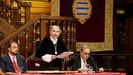 El presidente asturiano, Adrián Barbón, el rector de la Universidad de Oviedo, Ignacio Villaverde y el ministro de Universidades, Joan Subirats