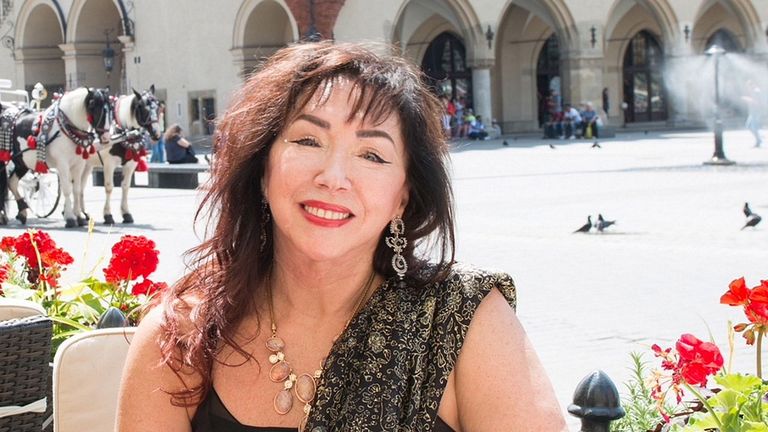 Grazyna Wasiak-Maxwell: «Una mujer madura es más sabia en el amor, por eso yo flirteo con la vida»