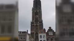 As suena Avicii en el campanario de la Dom Tower de Utrecht