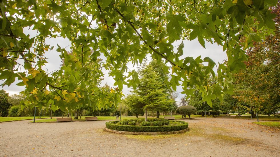 Ruta de pazos en Barbanza.Jardn en Ponteceso 