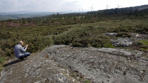 Cerca del mirador del monte Farelo se halla una de las estaciones de petroglifos más importantes de Galicia