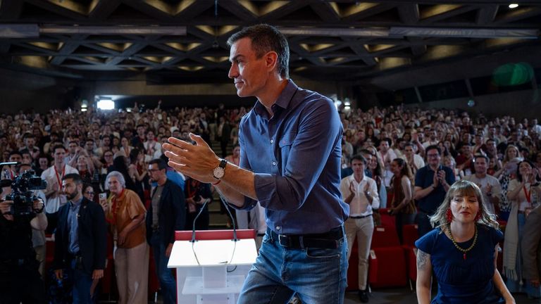 Sánchez secunda la teoría de la conspiración y acusa a la oposición «marrullera» de querer derribar al Gobierno «con malas artes»