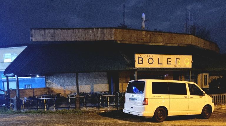 El juez cierra la sala de fiestas Bolero en Redondela: «Anulamos 2.300 cenas navideñas»