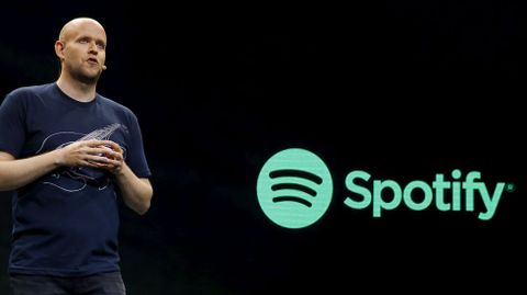 Daniel Elk durante una conferencia de prensa de Spotify