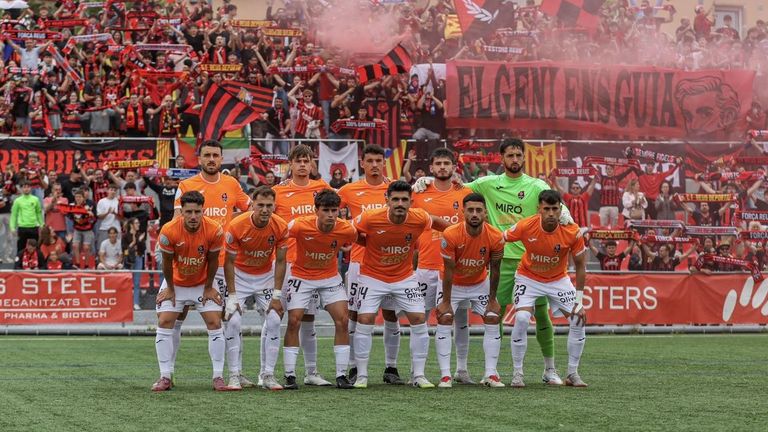 El heredero de dos históricos catalanes también crece y se cruza en el camino de la UD Ourense