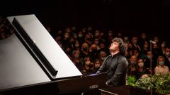Martn Garca, en pleno recital en el Philharmonic Concert Hall de Varsovia durante el 18. concurso Chopin.