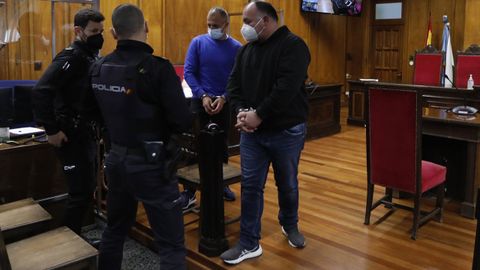 Óscar G. L. y Francisco Javier G. H. fueron declarados culpables de haber dado muerte a su amigo Fernando Iglesias Espiño, cuando salió de permiso penitenciario.
