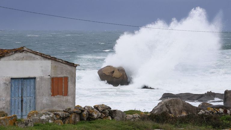 Vigo es la zona más afectada por la borrasca Ingrid en Galicia con cien incidencias