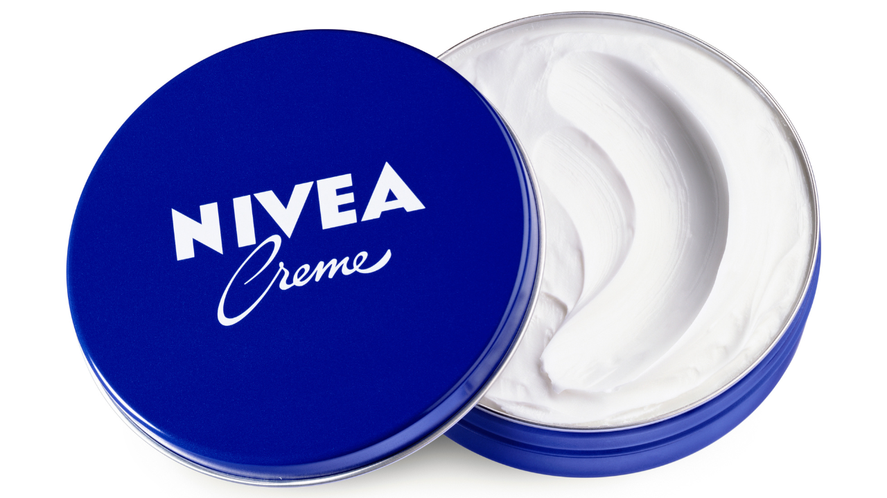 La crema Nivea de lata azul, un clásico que revive: «Es un producto