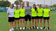 Yolanda Parga, responsable del arbitraje femenino en la RFEF; Iria Rosendo, Bea Cuesta (rbitras de Liga F); Fran Soto (presidente del Comit Tcnico de rbitros), Zulema Gonzlez, Lorena Novas (rbitras de Liga F) y Eugenia Gil Soriano (rbitra internacional de Liga F y de Primera RFEF masculina)