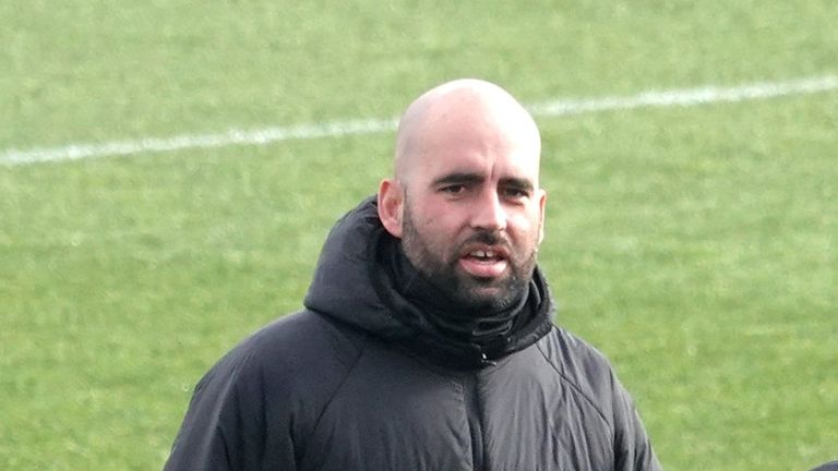 Claudio Giráldez, sobre la visita al Betis: «Vamos a intentar disfrutar, competir y ganar»