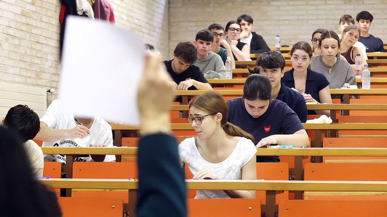 Así es la hoja de ruta de la selectividad desde la creación del examen hasta su entrega