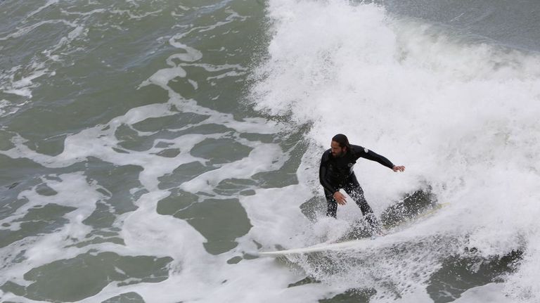 Fuerte oleaje en la costa gallega