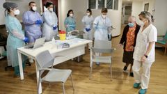 Primeras vacunas de Pfizer aplicadas en Asturias