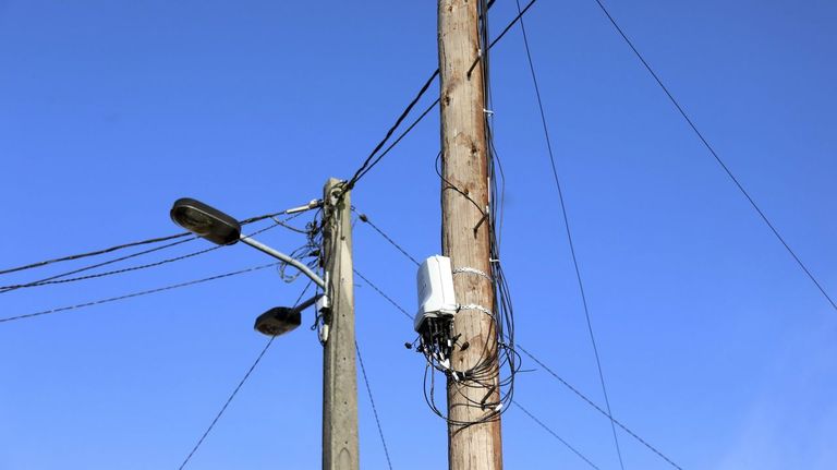 El acceso a internet de calidad avanza en Galicia, pero sigue resistiéndose en zonas rurales