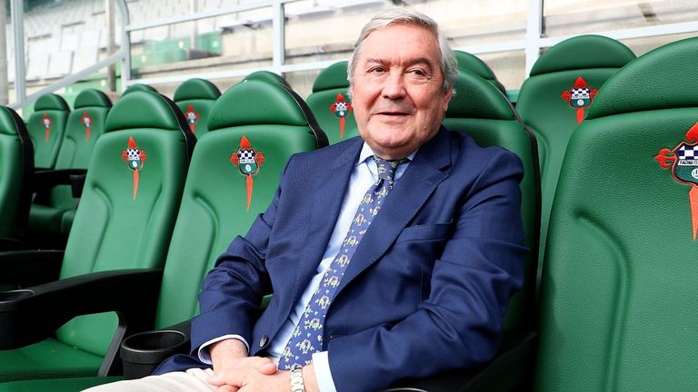 El consejo de administración del Racing de Ferrol pide perdón a la afición