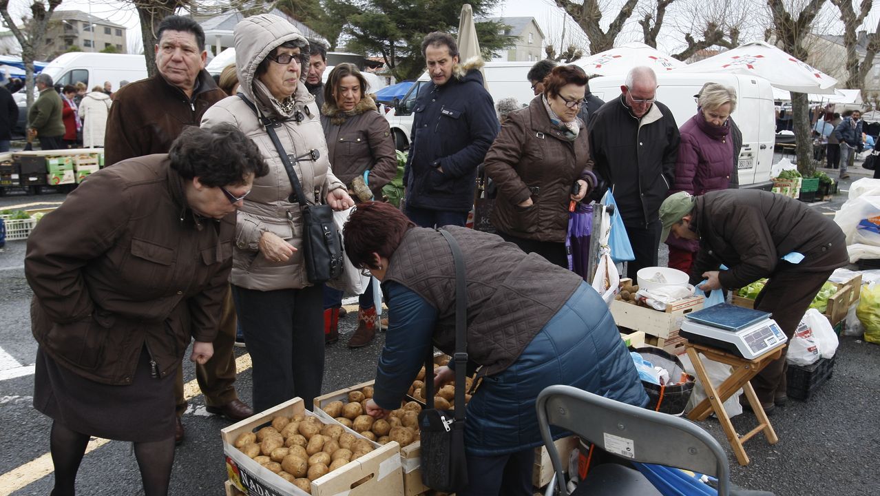 �Si uno tiene 30 Grand Slam, pero ning�n amigo, va a tener un futuro infeliz�.Un beb� recien nacido en Vietnam, con pantalla protectora antes de salir de casa para la vacunaci�n