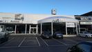 Instalaciones exteriores del concesionario Autosa en Cerdeño