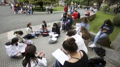Estudiantes de la selectividad en el campus de Ferrol el pasado mes de junio