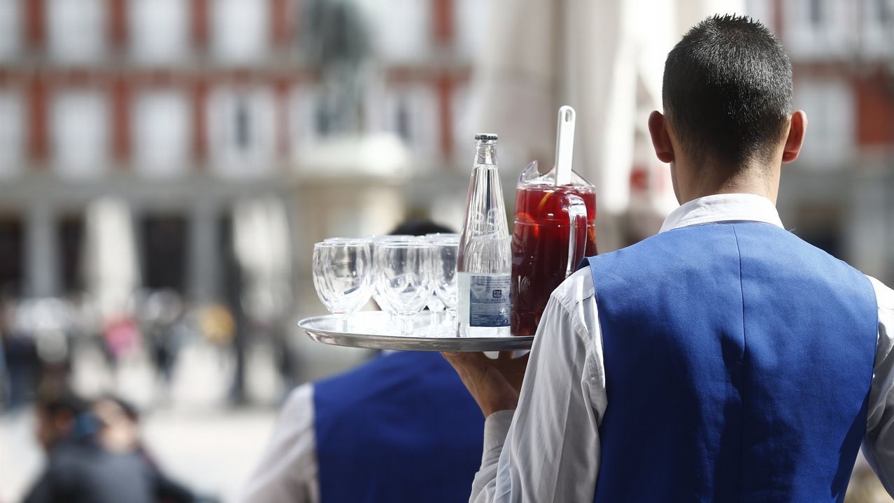 Las im�genes de una noche solidaria en Sarria