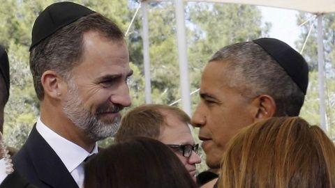 Con Barack Obama, en el funeral del expresidente israelí Simon Peres