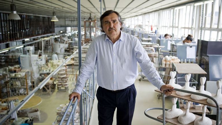 Segismundo García, dueño de Sargadelos, dice sentirse obligado a cesar en sus funciones ejecutivas