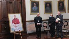 El Cabildo de la Catedral entreg al arzobispo santiagus un retrato suyo.