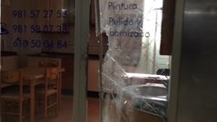Robos en locales comerciales de la plaza de abastos del ensanche compostelano