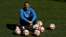 Ian Mackay, sobre el csped de la ciudad deportiva de Abegondo
