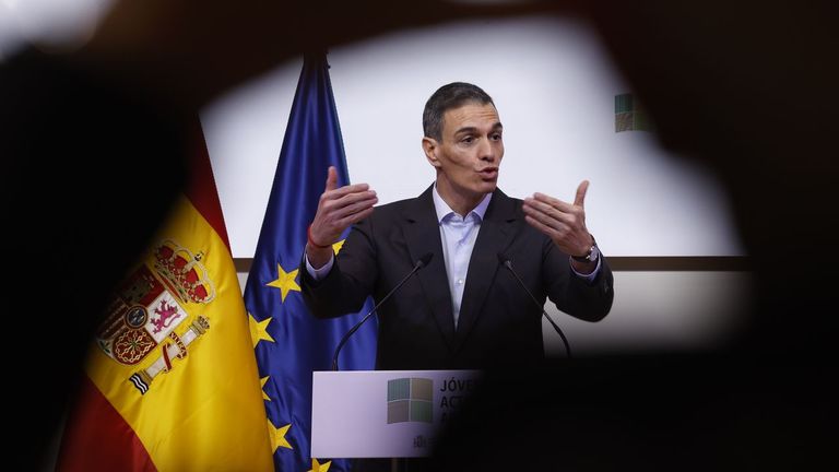 El Gobierno movilizará 17.000 fincas rústicas del Estado para favorecer el relevo generacional en el campo