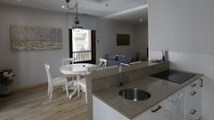 Casa Mio, en la calle Ervedelo, cuenta con doce apartamentos