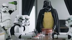 Darth Vader te ensea a cocinar una fabada