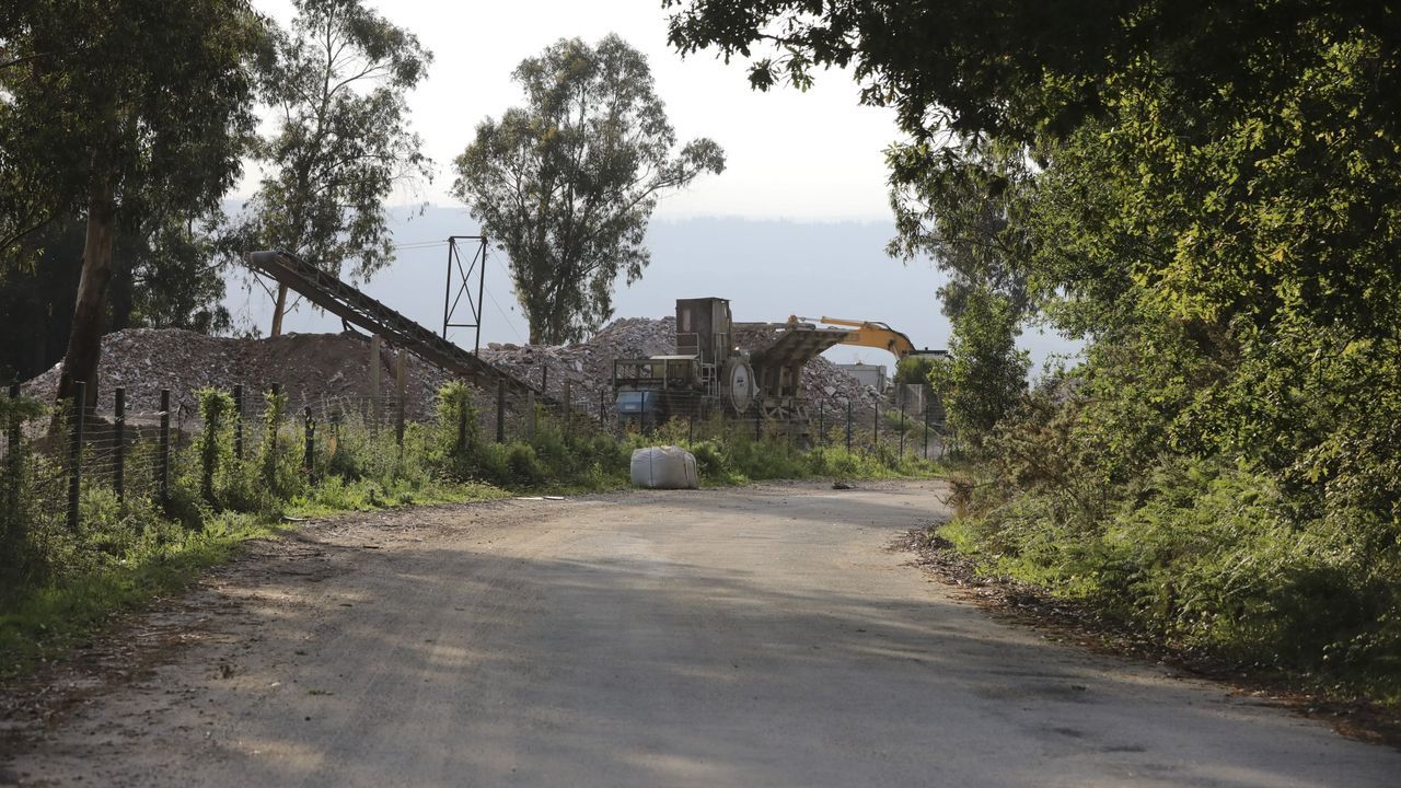 La tiena A R�a Recordos, en el Toural, fue uno de los 2.000 afectados por el corte del suministro en Santiago