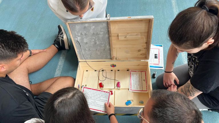 El campus de Pontevedra testa con éxito un juego de escape para formar en primeros auxilios
