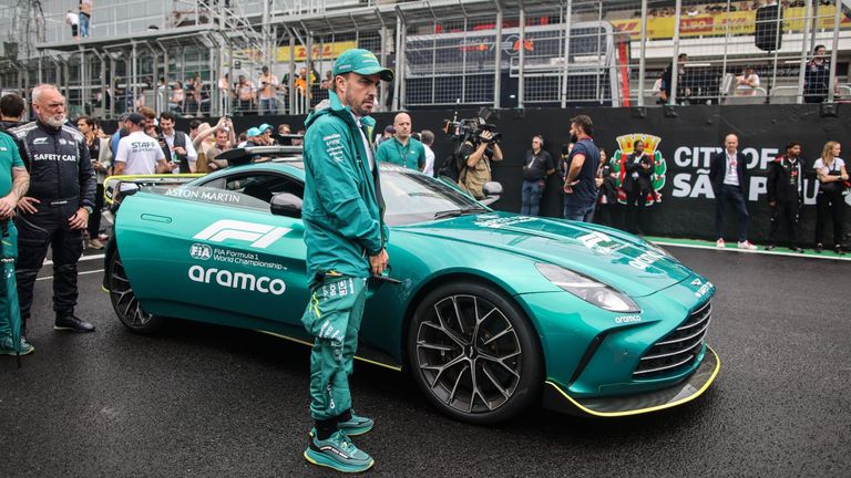 Fernando Alonso, piloto de Aston Martin