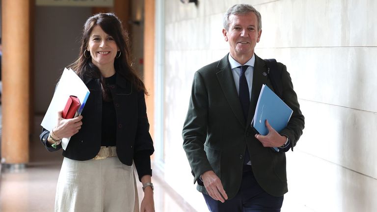 La Xunta amplía el mínimo de ingresos para que más familias opten a viviendas protegidas