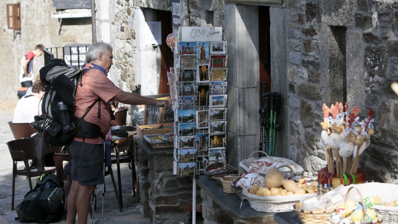 Peregrinos en Pedrafita do Cebreiro, uno de los municipios donde se realiz el estudio.