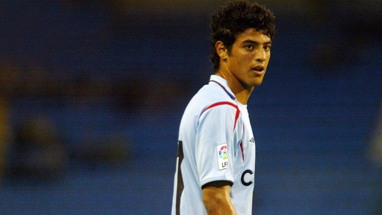 Carlos Vela, en un amistoso con el Celta en mayo del 2006