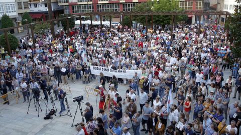 Concentración de apoyo a la flota ante el veto a 87 zonas de pesca de fondo EN RIBEIRA