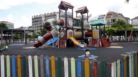 Un parque infantil an cerrado en Vilagarca