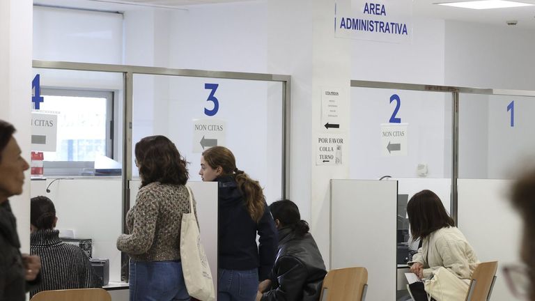 Cambios en los centros de salud: los médicos tendrán 30 cons