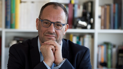 Alejandro Schujman es psic�logo y autor del libro �No huyo, solo vuelo: El arte de soltar a los hijos�. 