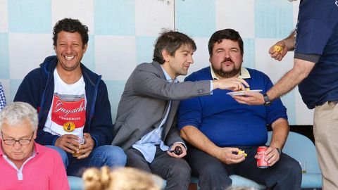 Varios candidatos a la alcaldía de Ferrol asistieron al partido del Rugby Ferrol contra el Gaztedi (Vitoria) en A Malata