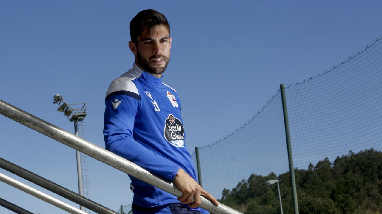 Salom�o marc� el gol del empate contra el Barcelona en el Camp Nou y el Deportivo se mantuvo en Primera en el 2015