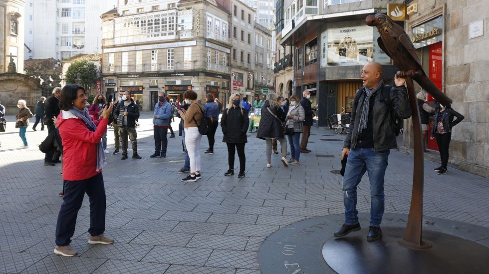 Puentes para todos los gustos.La llegada de excursionistas y turistas es continua en Pontevedra en este otoo 