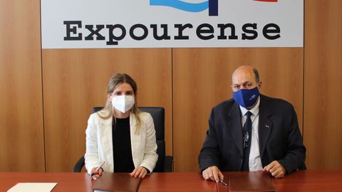 Lara da Silva, presidenta del Consello Regulador de Monterrei, y Rogelio Martnez, gerente de Expourense