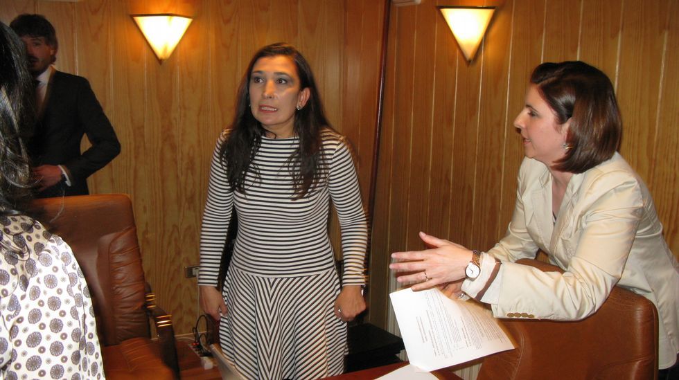 Pilar L�pez, primera mujer que logra ser alcaldesa de Sarria.Sergio Ferreira y Ger�nimo Pi��n llevan unos meses en la empresa. 