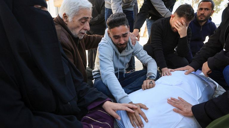 La Franja de Gaza sigue en la agonía seis meses después del alto el fuego