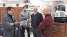 Francisco Conde visitó la tienda Angelo Milano de la capital ourensana