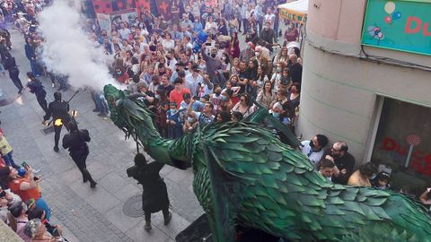 Un espectculo en la Feira Medieval de Monforte, que atrajo a millares de visitantes